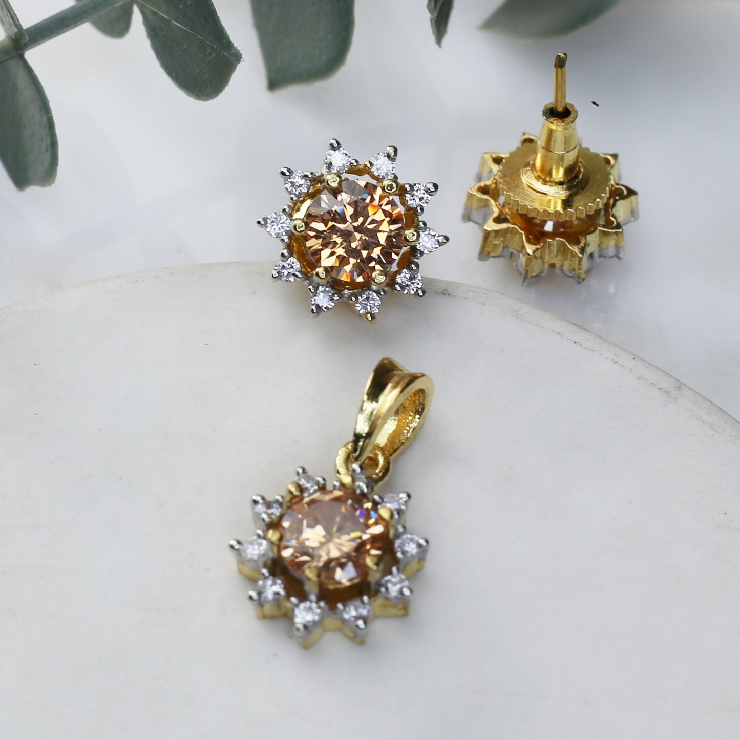 Champagne Zircon Pendant Set