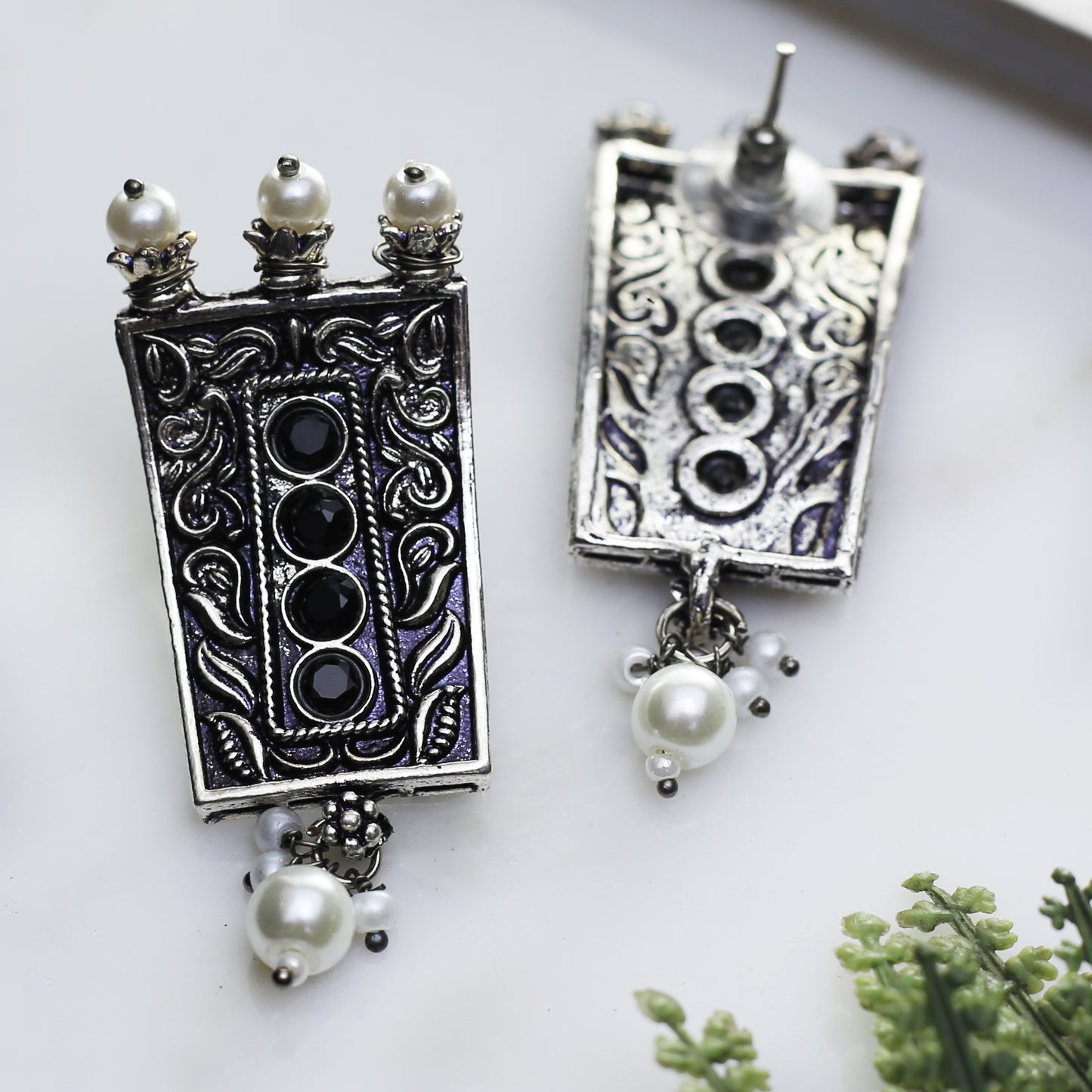 Black Tribal Curved Stud Earring