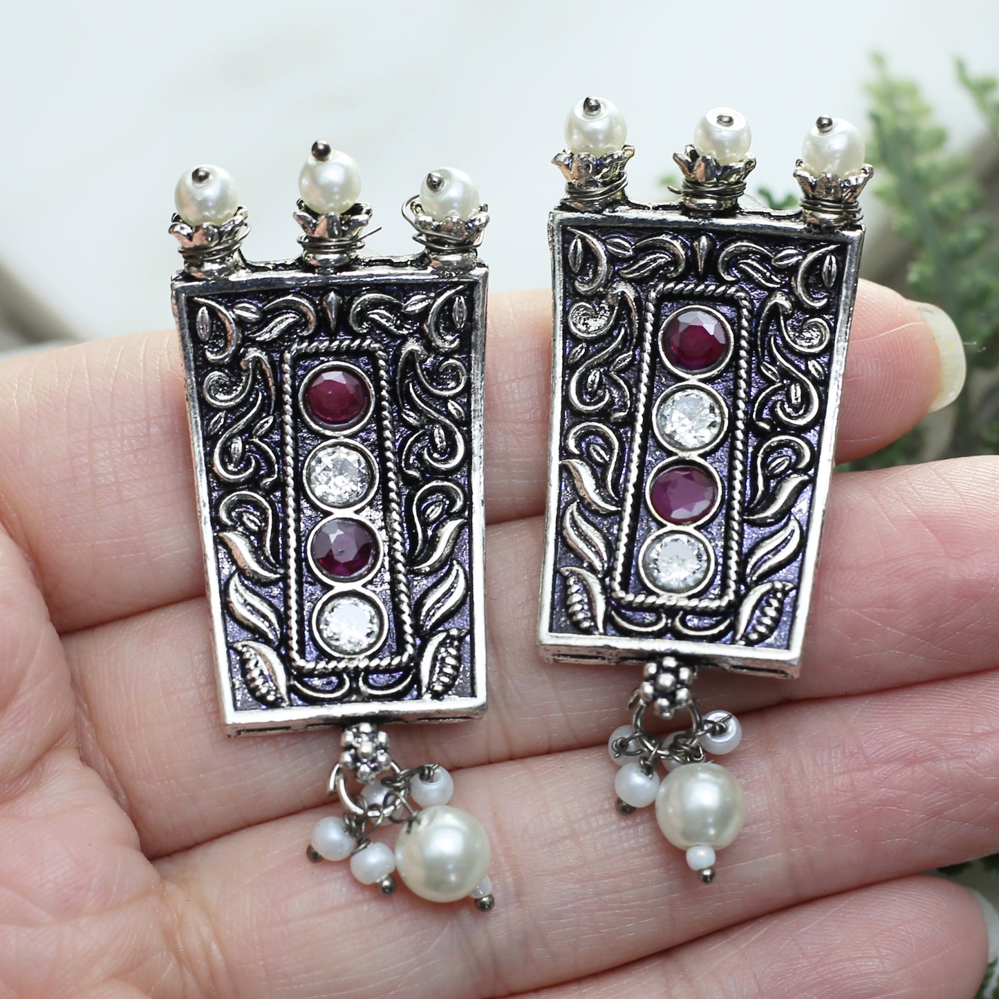 Ruby / White Tribal Curved Stud Earring