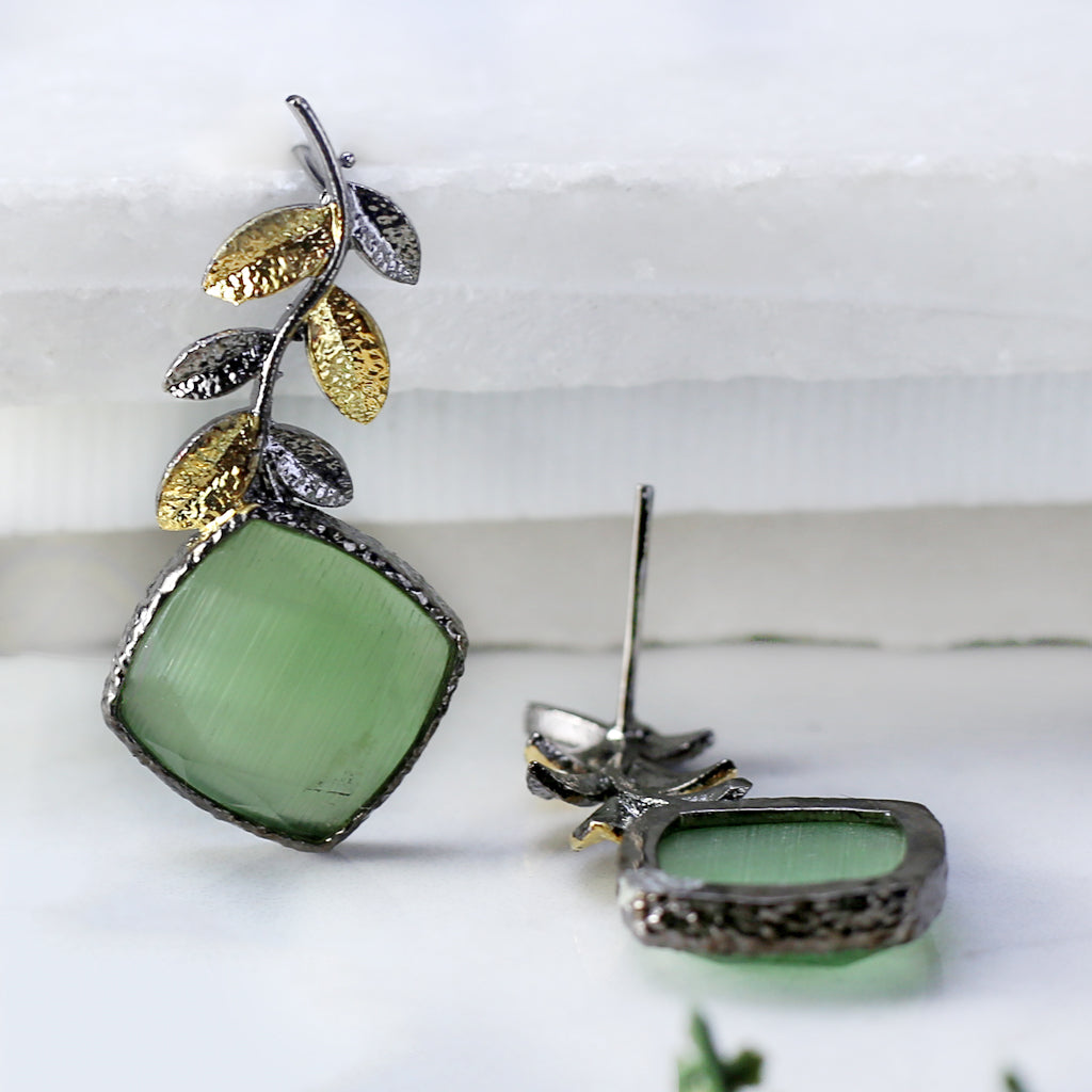 Light Green Double Tone Leaf Earring