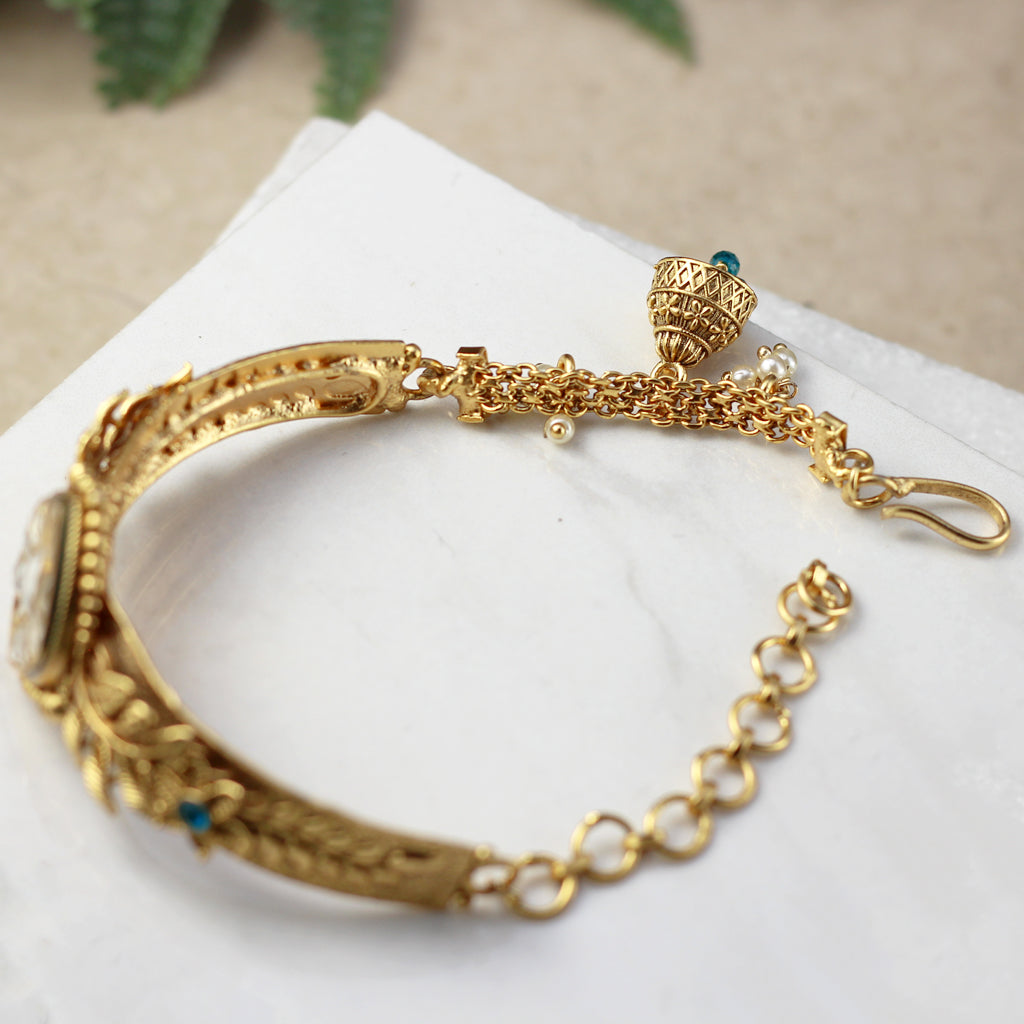 Statement Kundan Cuff Adjustable Bracelet
