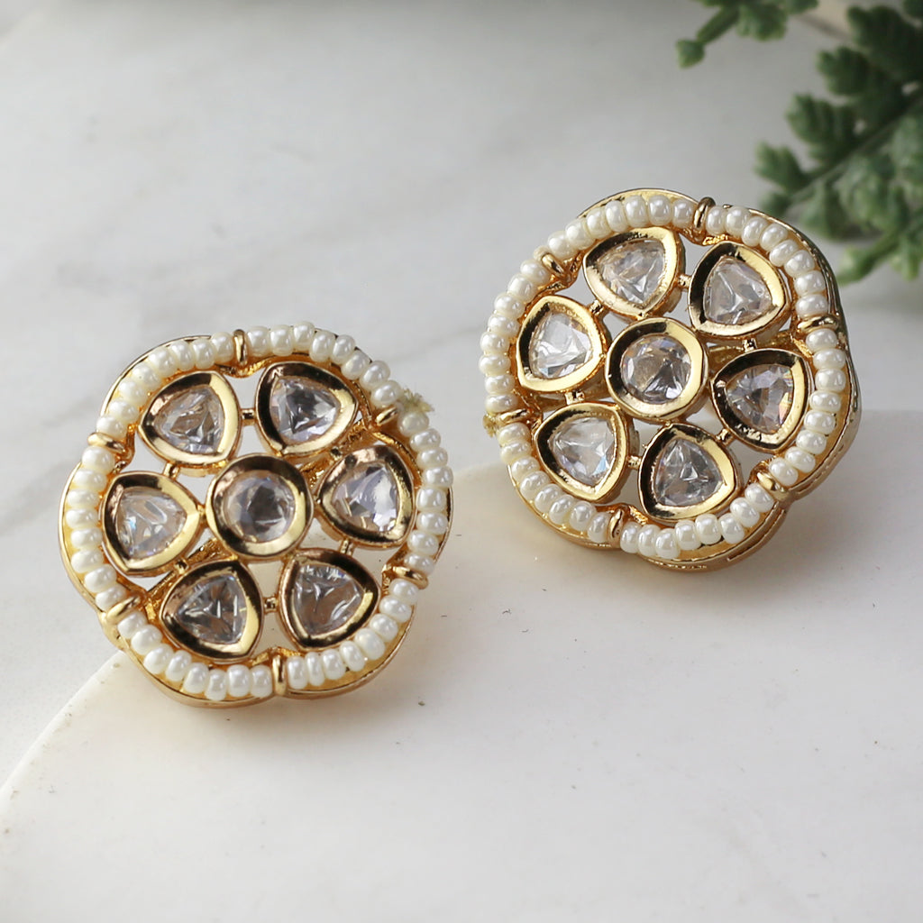 White Kundan Pearl Stud Earring