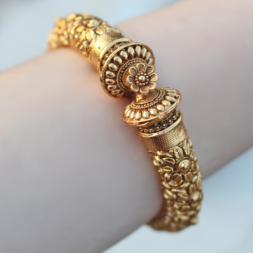 Gold Statement Lock Bangle - Rabal