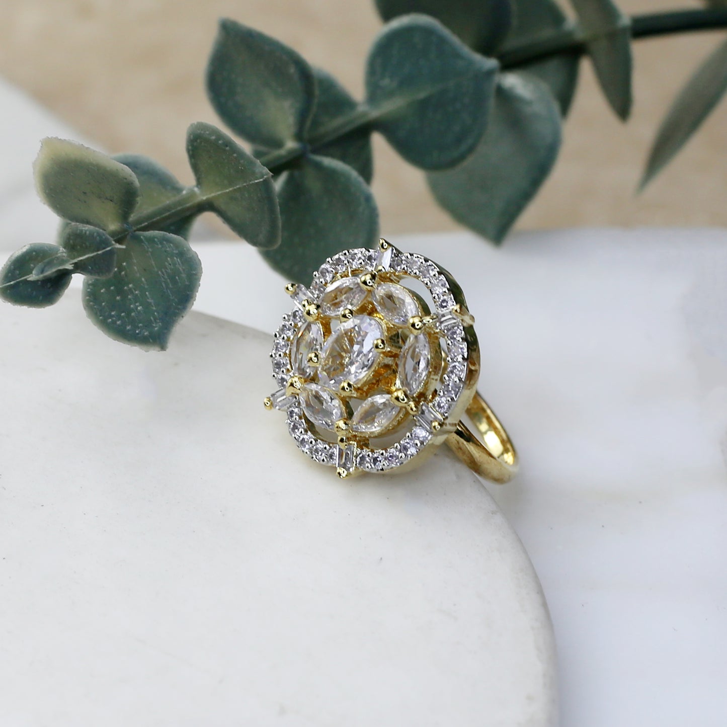 Flower Zircon Ring - Adjustable
