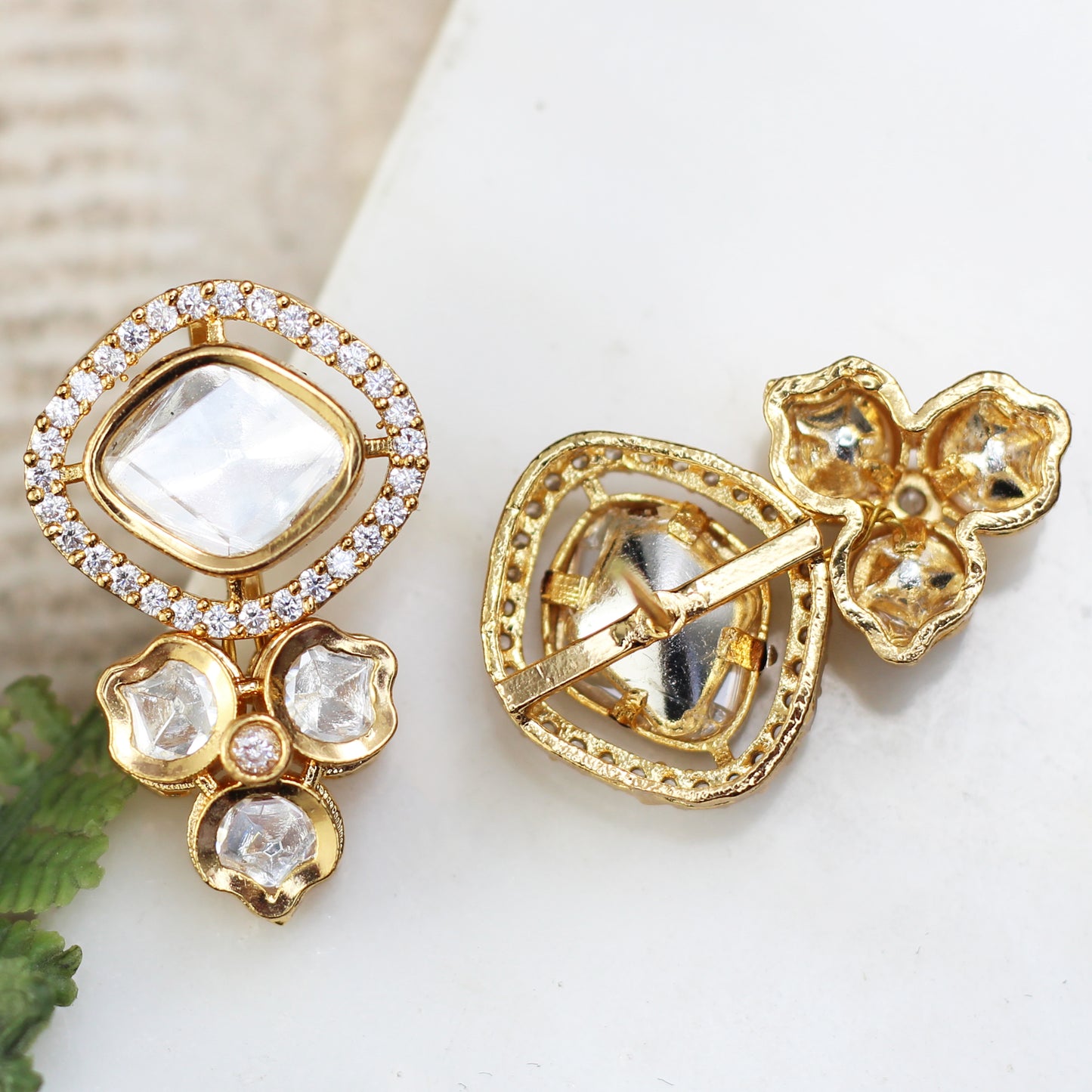 Kundan Pearl Stud Earring