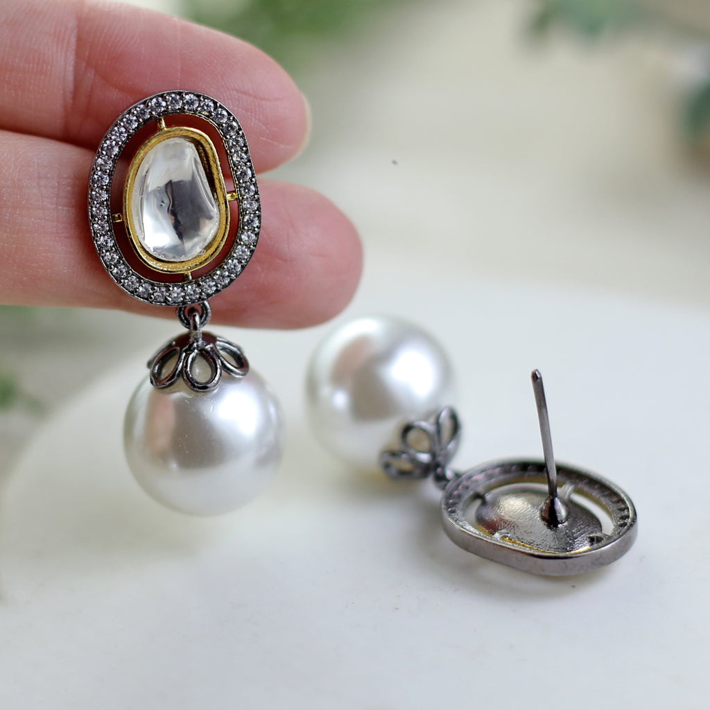 Black / Gold Statement Pearl Drop Earring