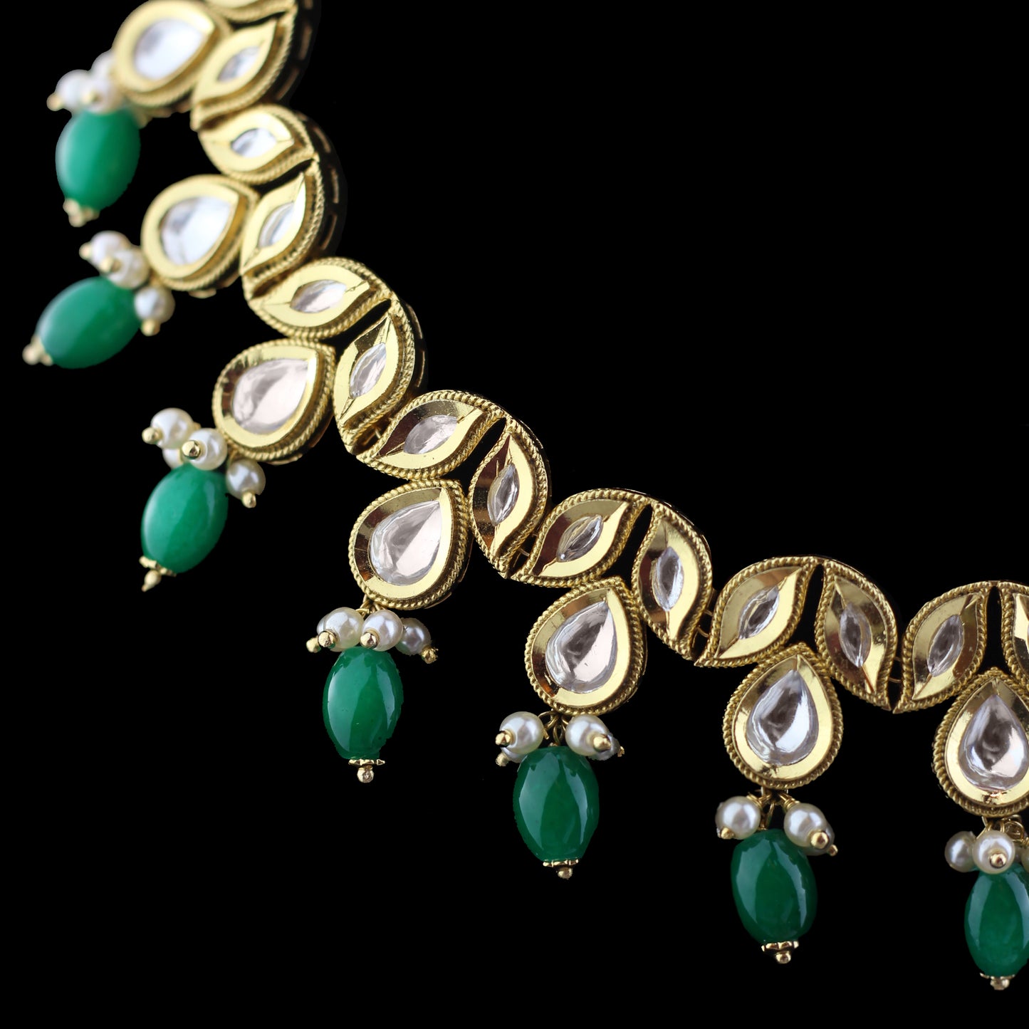 Kundan Green Necklace