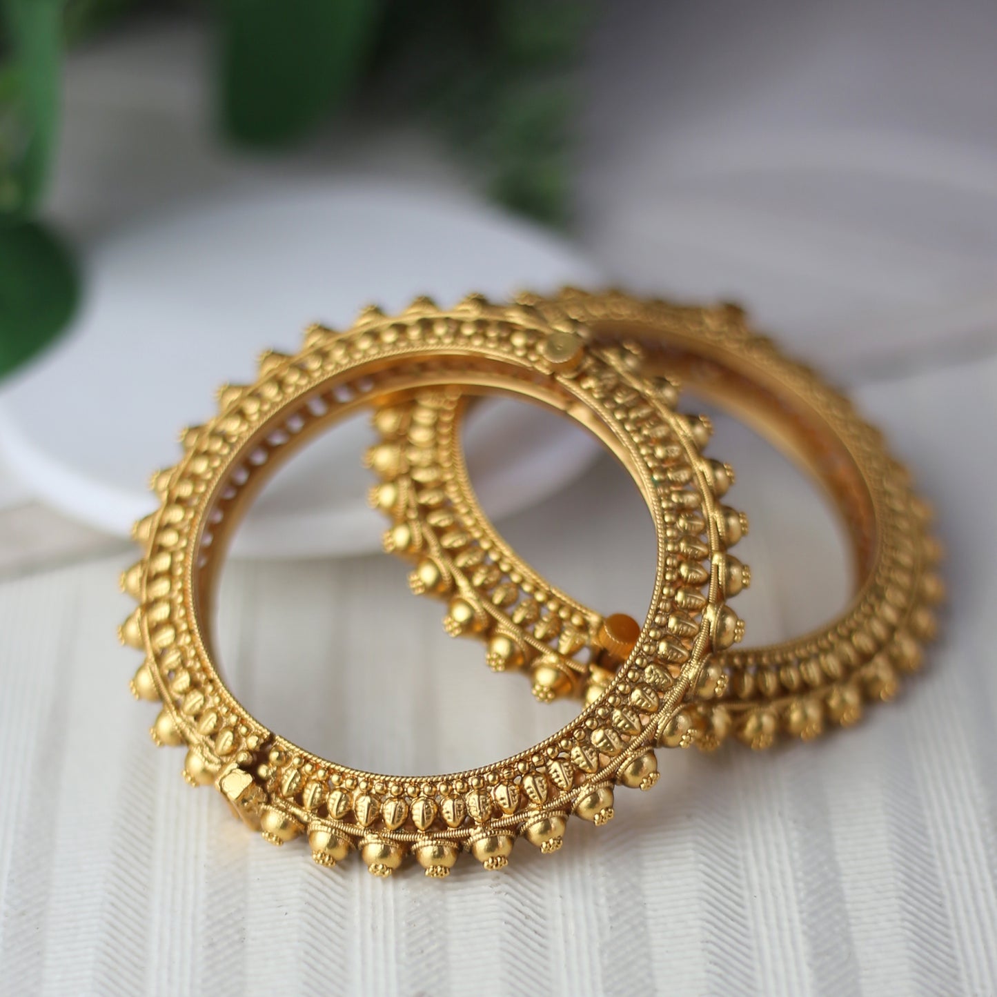 Tribal Gold Single Bangle