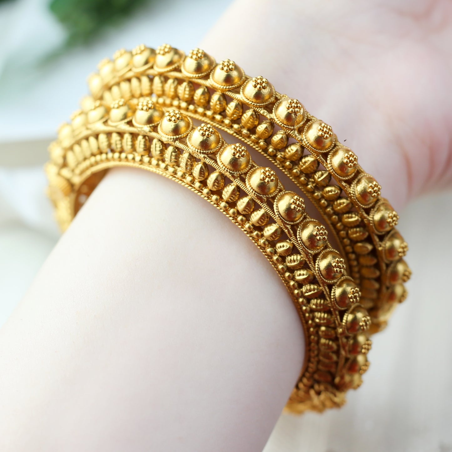 Tribal Gold Single Bangle