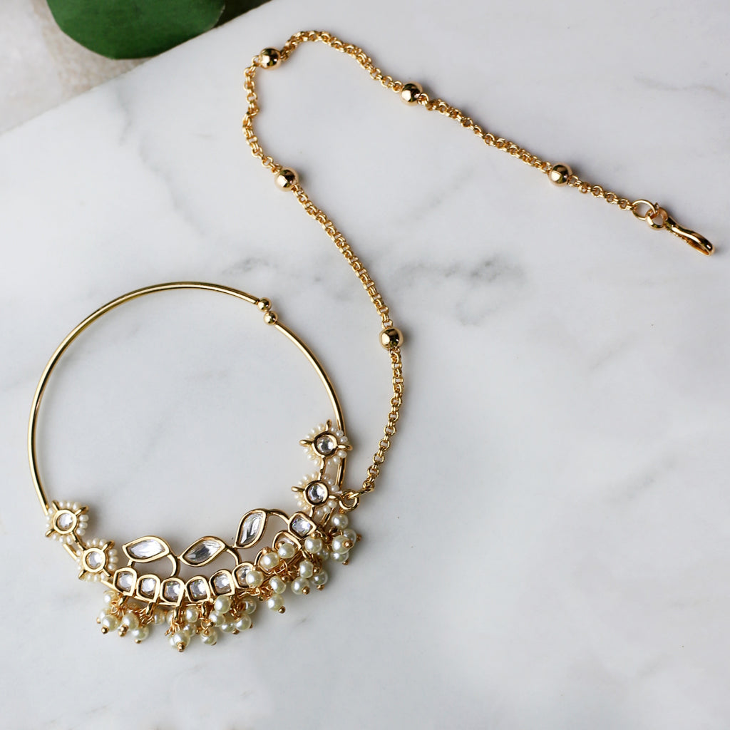 Pearl White Nath / Nose Pin