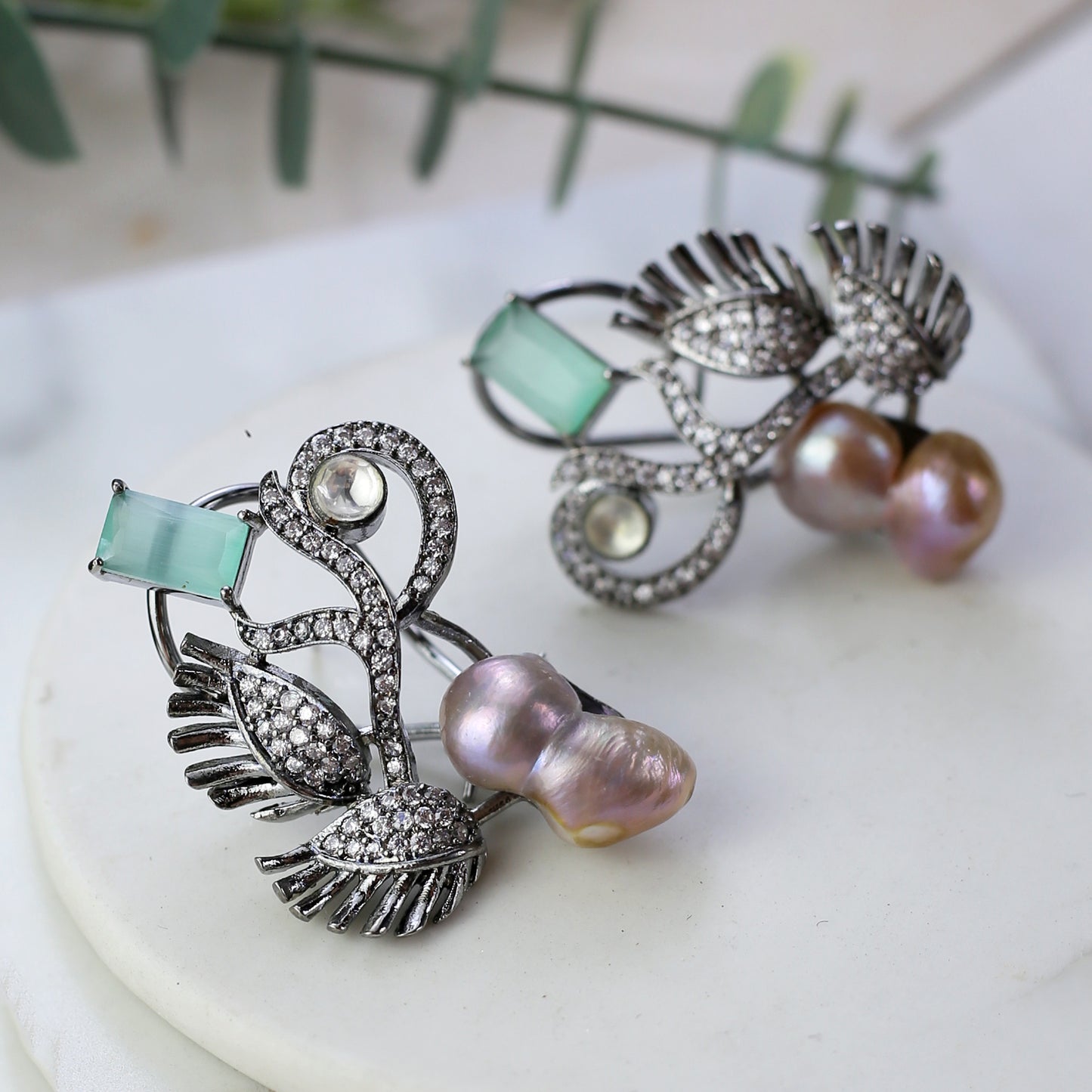 Statement Pearl Earring