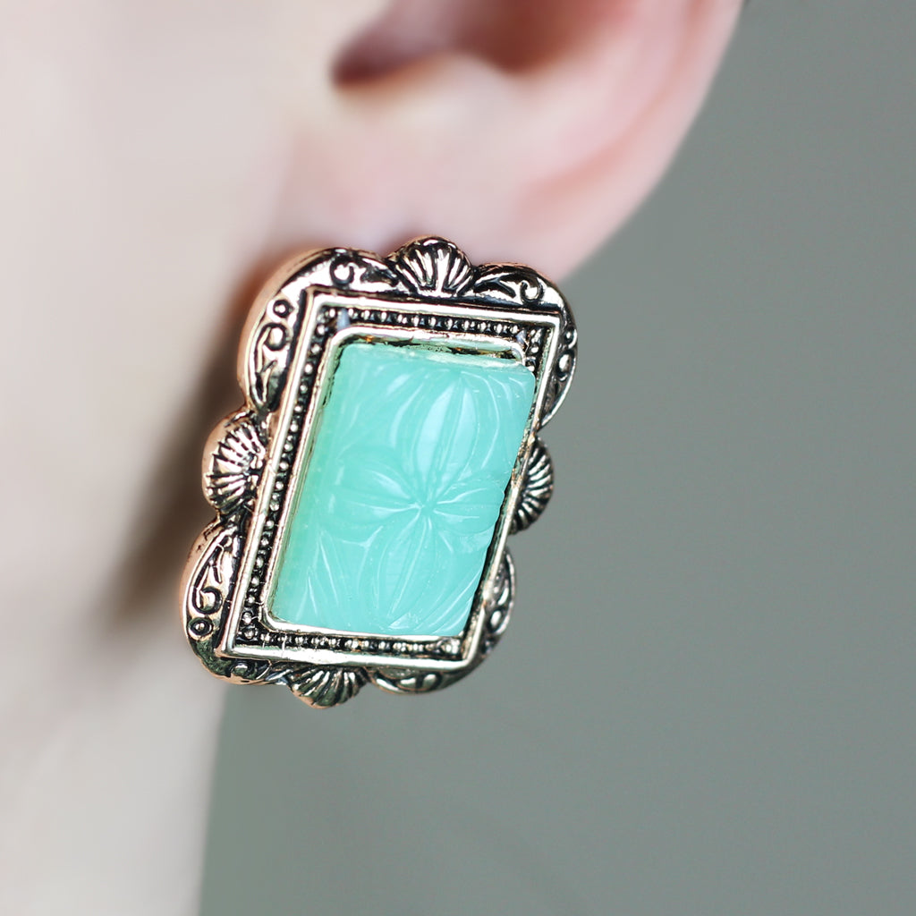 Rose Gold Mint Stud Earring