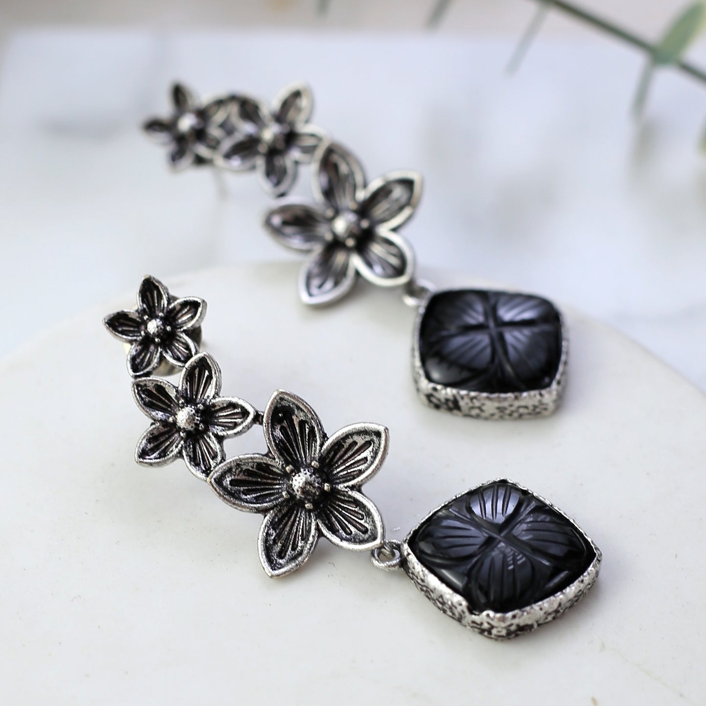 Tribal Flower Black Drop Earring