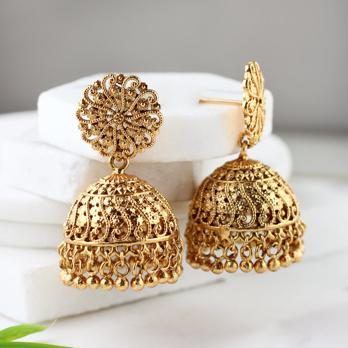 Flower Gold Jhumke