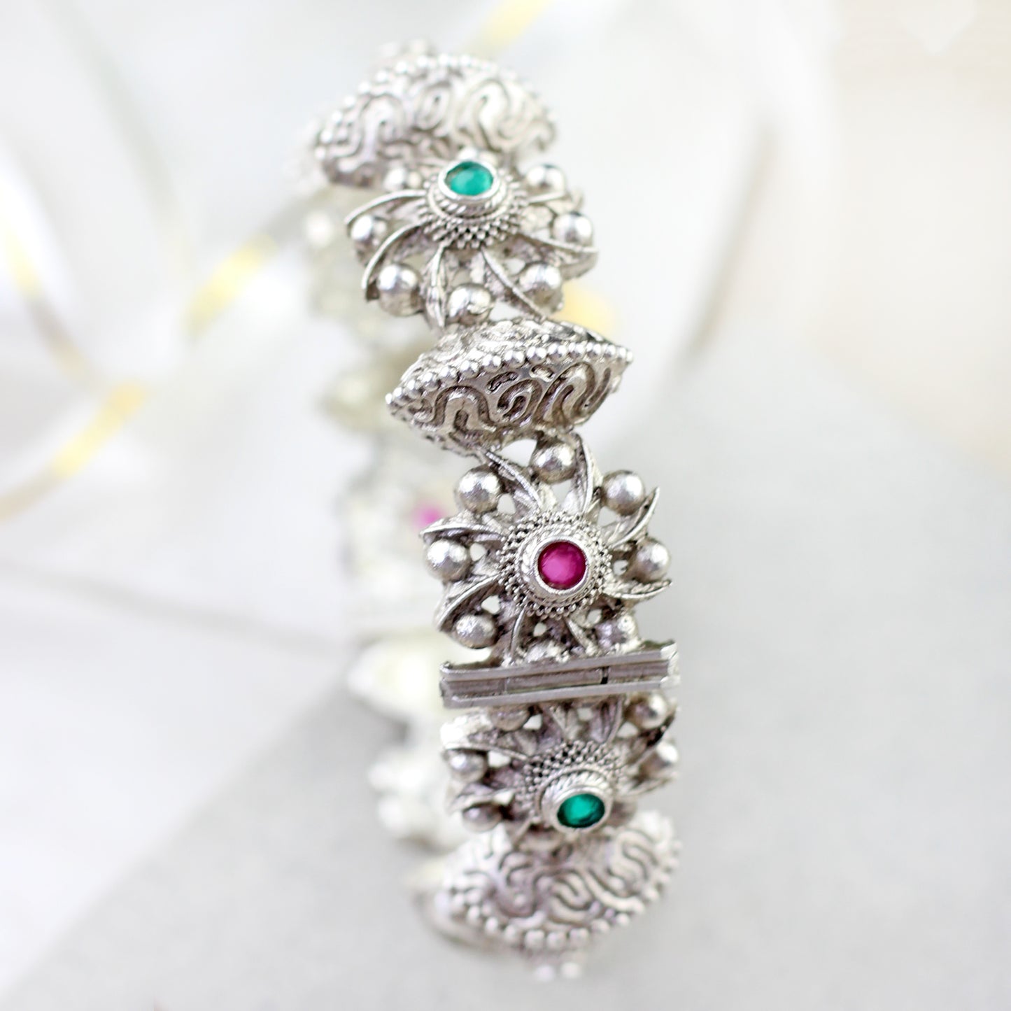 Silver Flower Lock Bangle