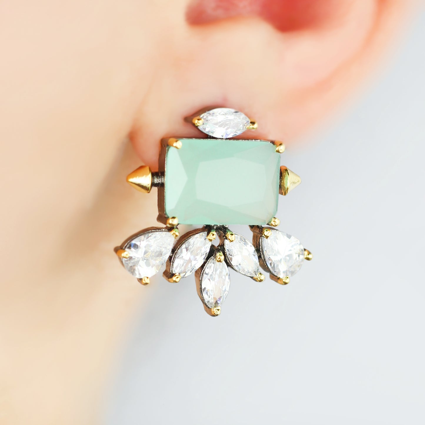 Zircon Mint Designer Earring