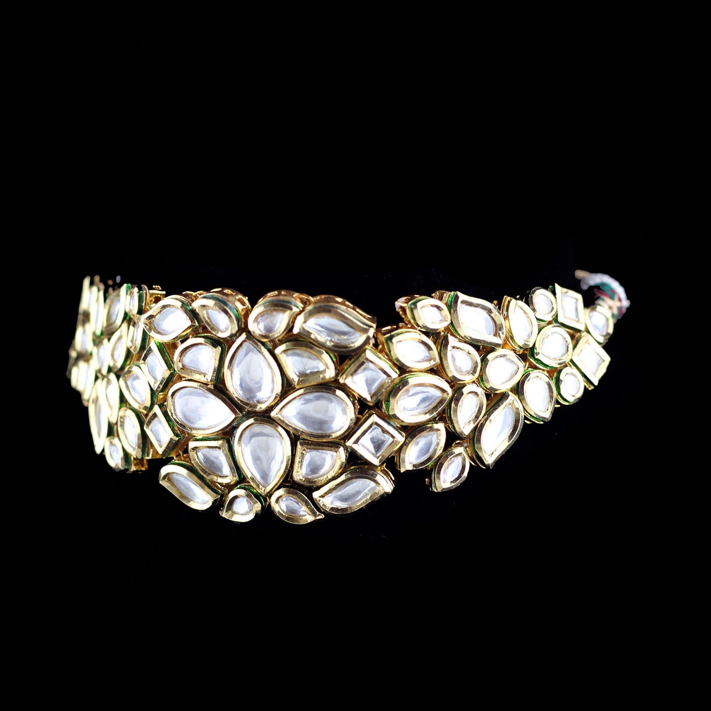 Statement Kundan Choker
