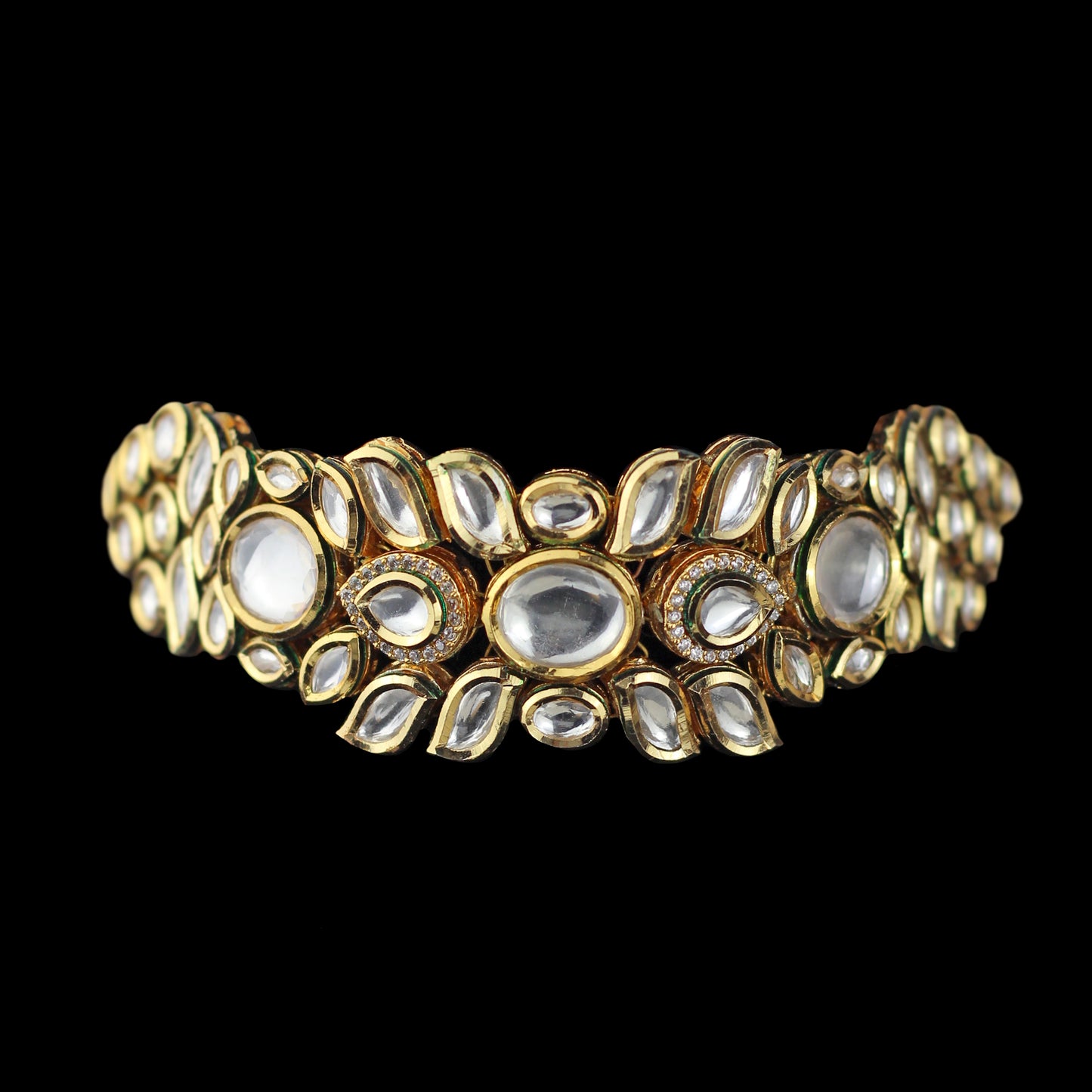 Statement Kundan Choker