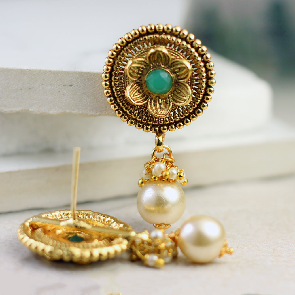 Traditional Mint Pearl Drop Earring