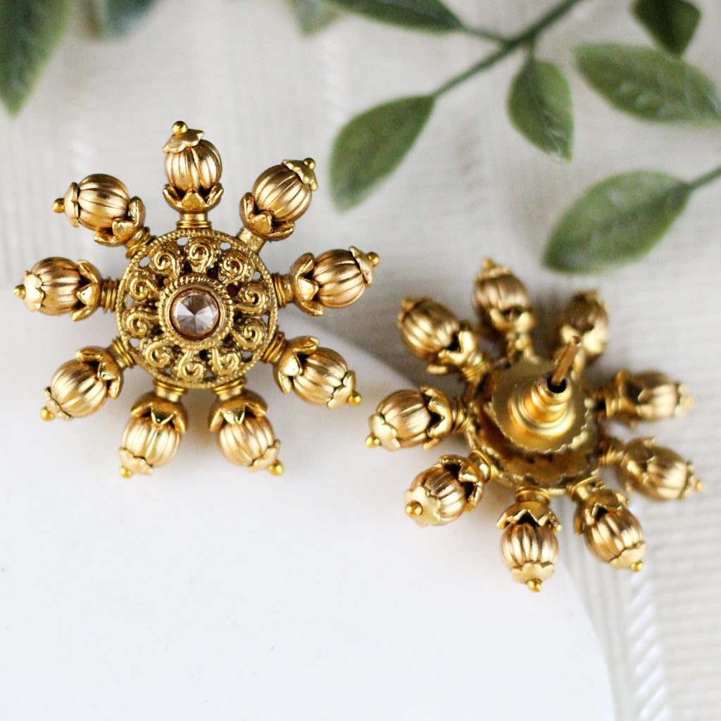 Champagne Antique Stud Earring