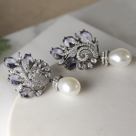 Zircon Spiral Pearl Earring