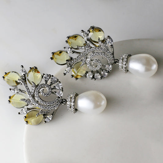 Yellow Zircon Spiral Pearl Earring