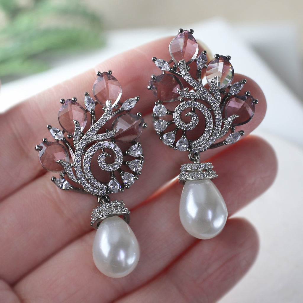 Pink Zircon Spiral Pearl Earring