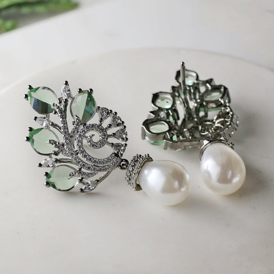Green Zircon Spiral Pearl Earring