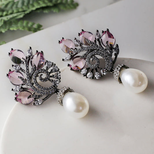 Light Purple / Pink Zircon Spiral Pearl Earring