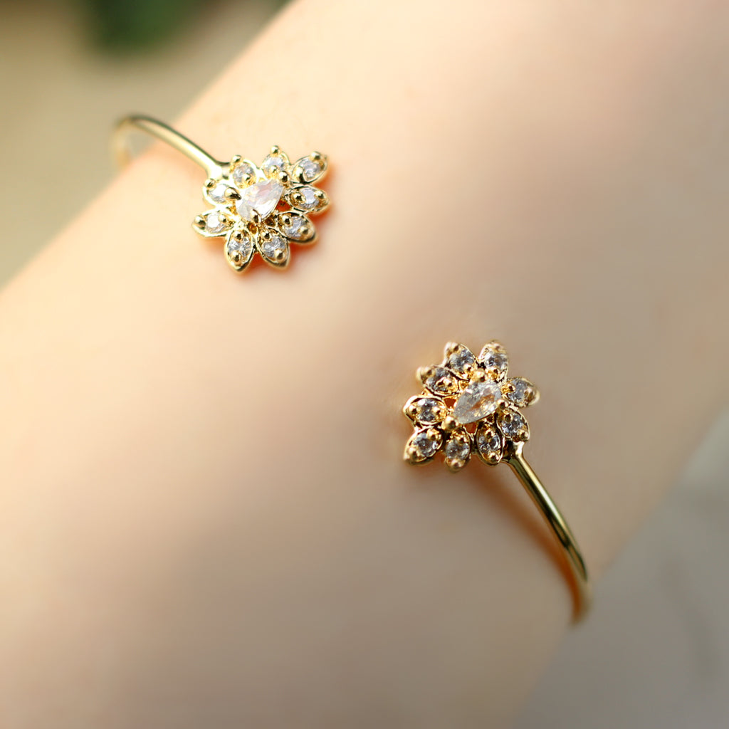 Flower Zircon Gold Bangle - Rabal