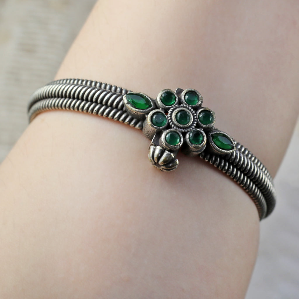 Green Tribal Lock Bangle - Rabal