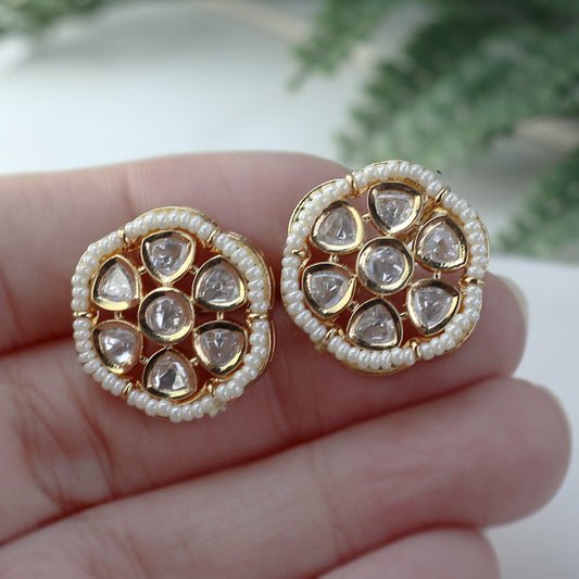 White Kundan Pearl Stud Earring