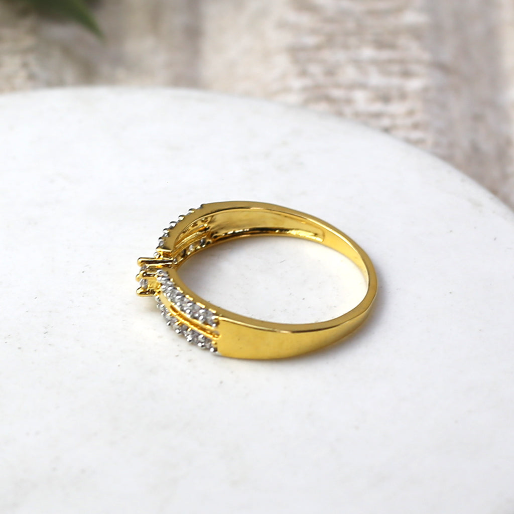 Zircon Stone Ring