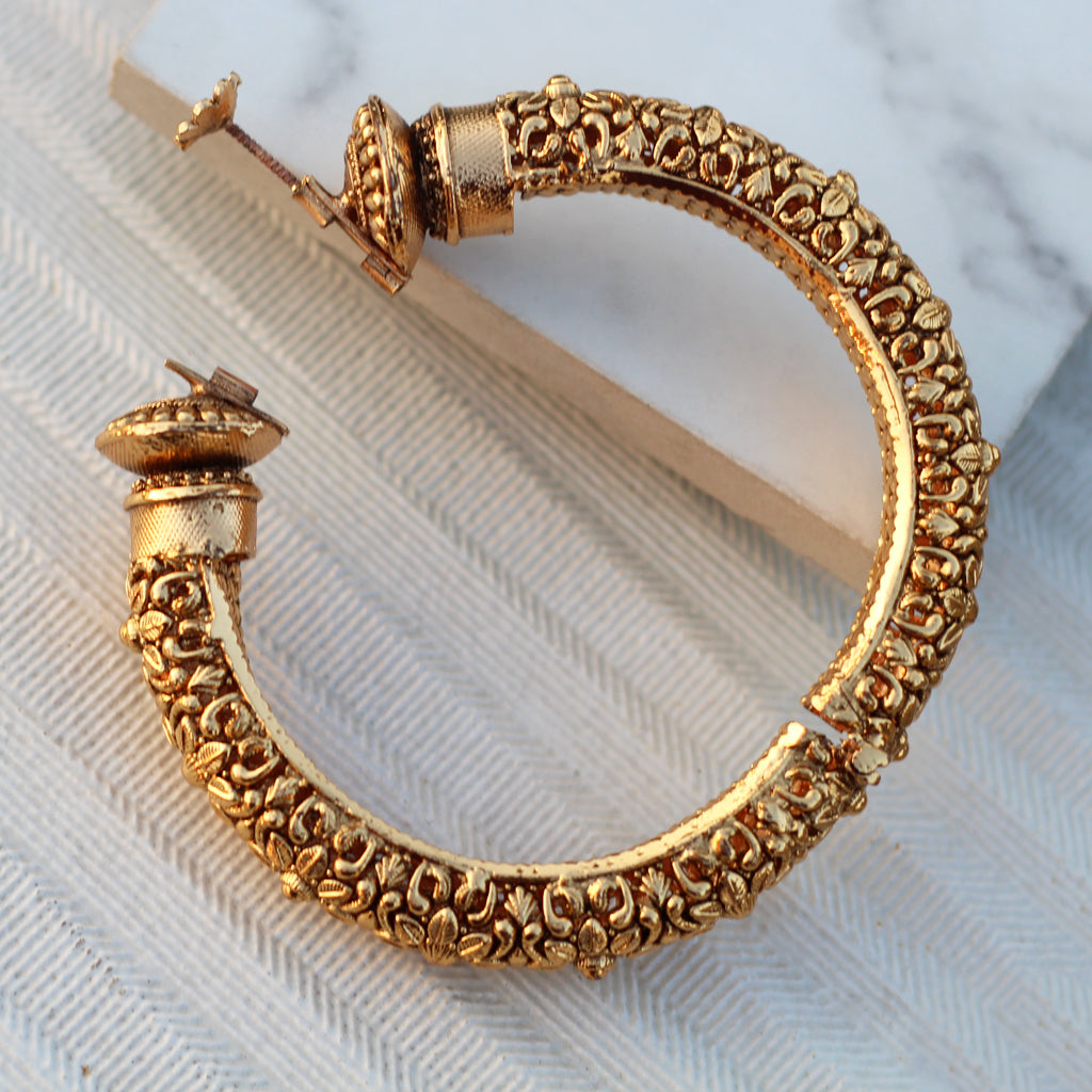 Gold Statement Lock Bangle