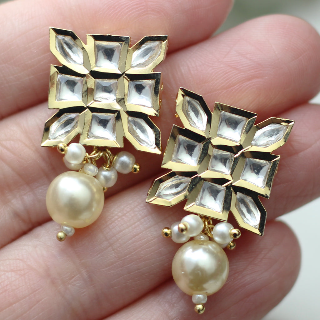 White Pearl Kundan Square Stud Earring