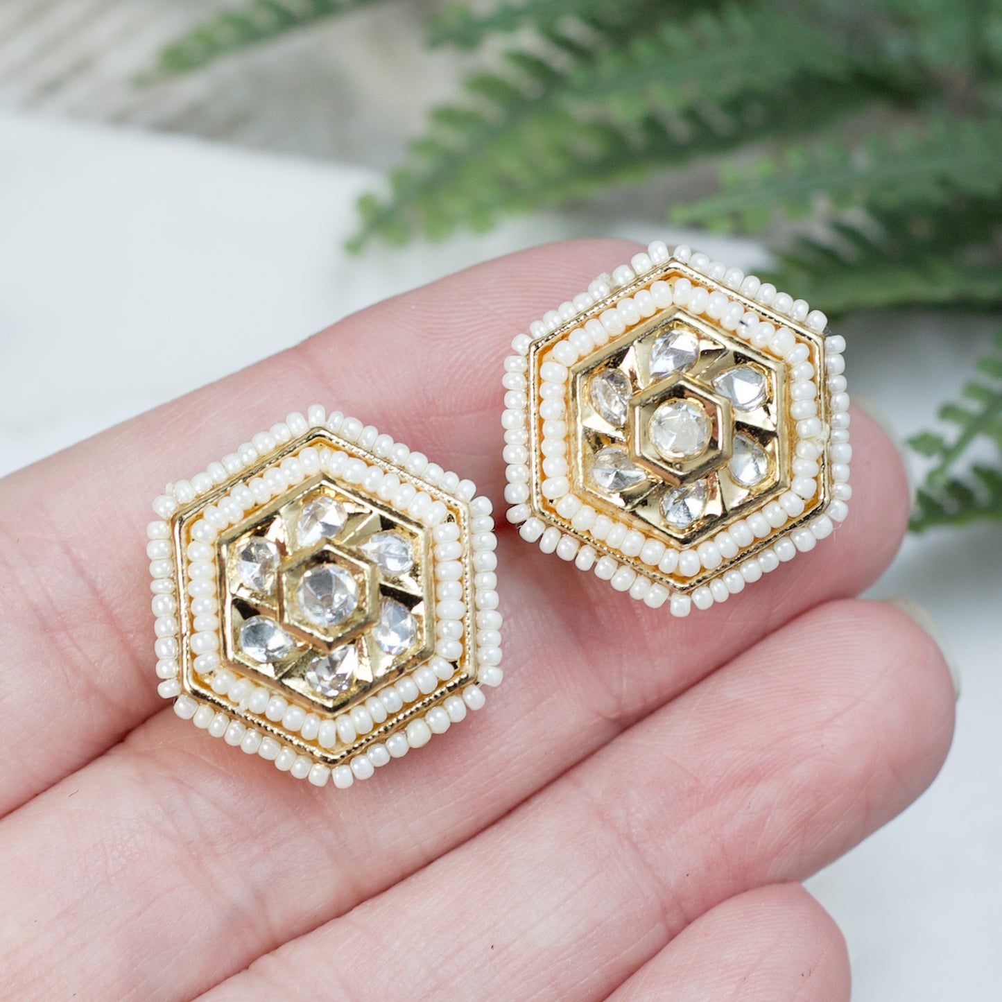 Kundan Geometric Pearl Stud Earring