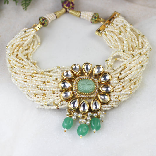 Statement Kundan Choker