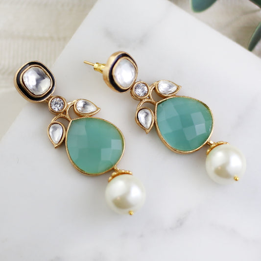 Pearl Drop Earring
