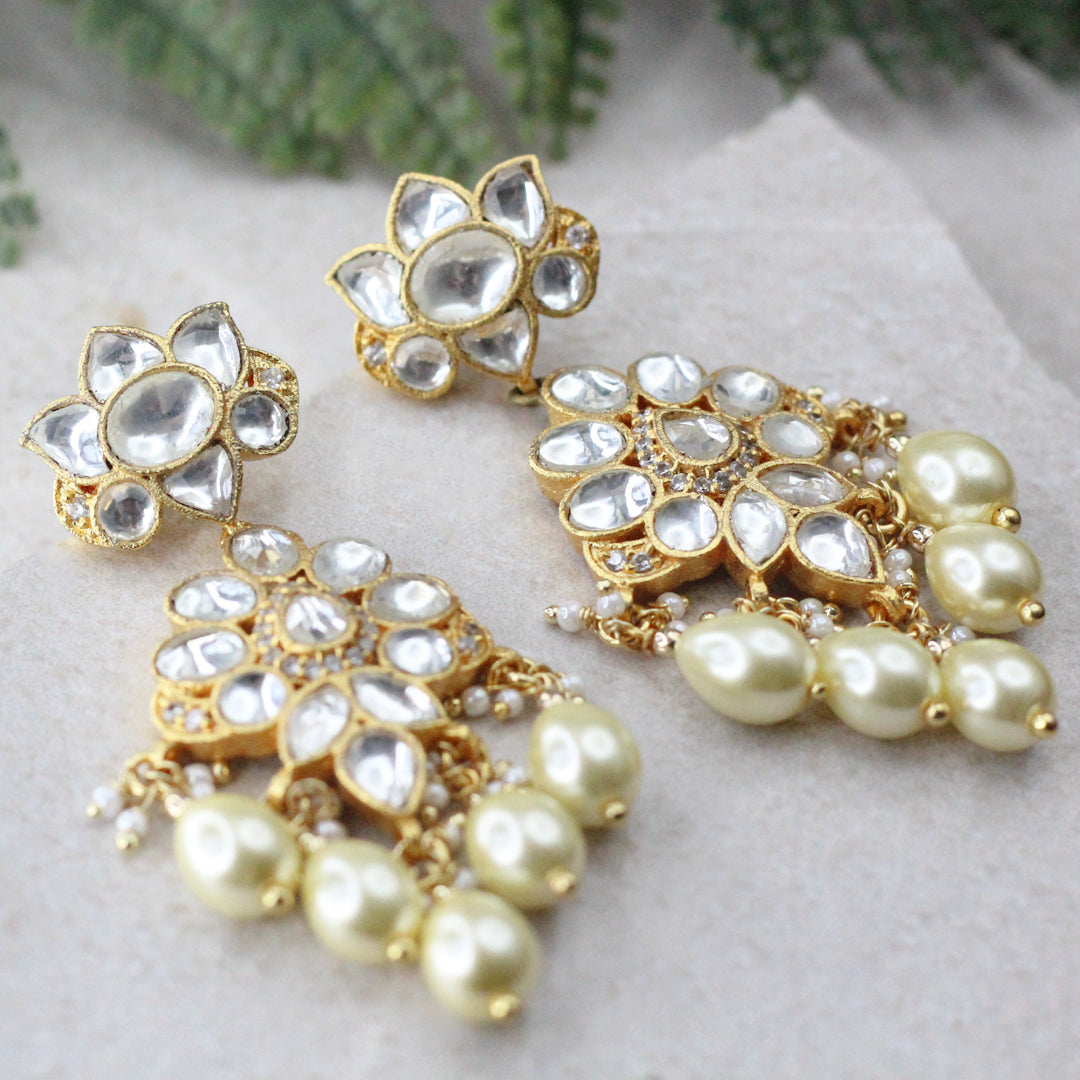 Kundan Pearl Drop Earring