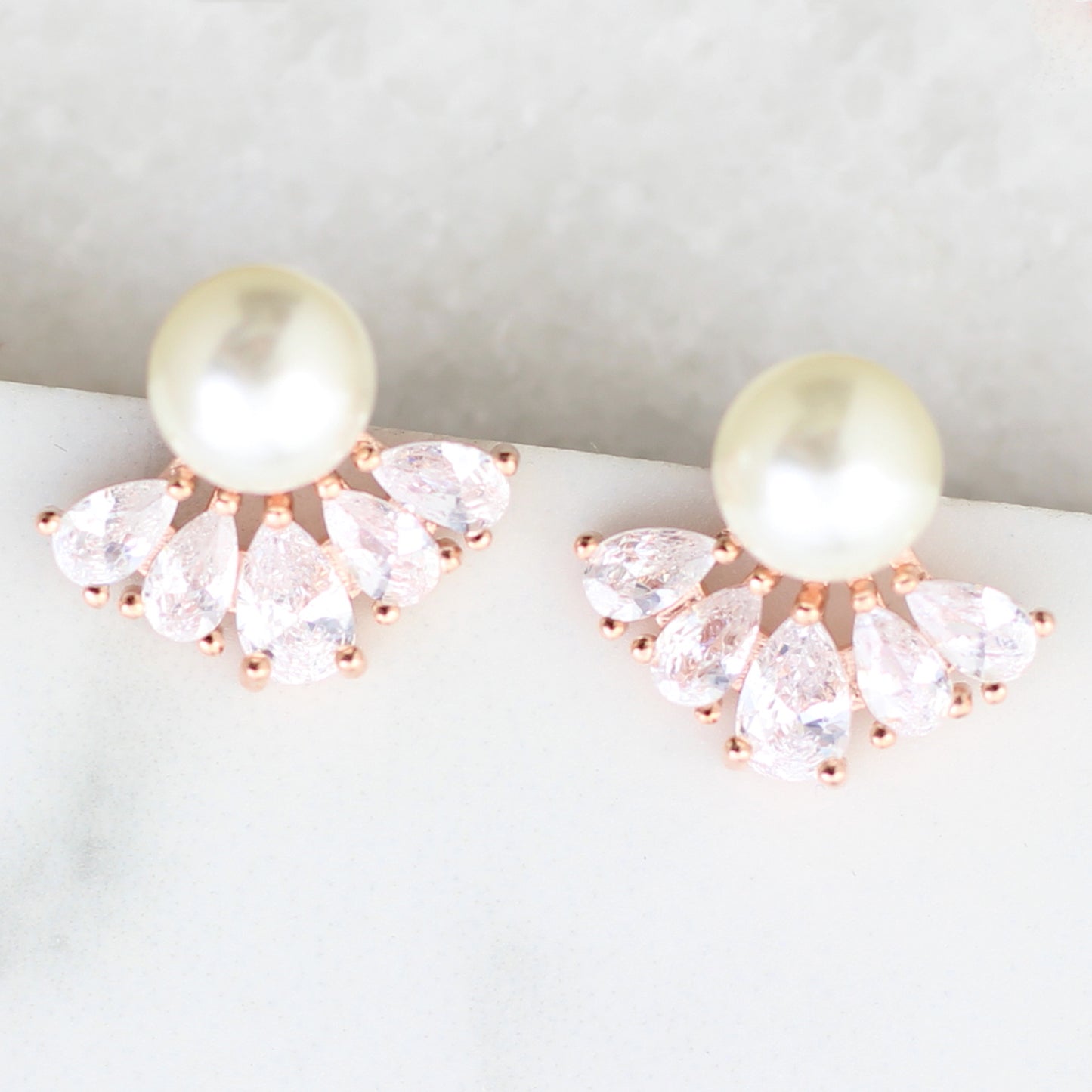 Pearl Zircon Stud Earring