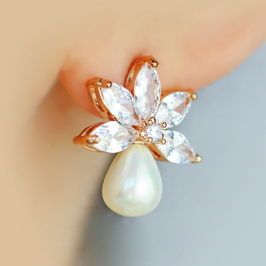 Statement Pearl Flower Stud Earring