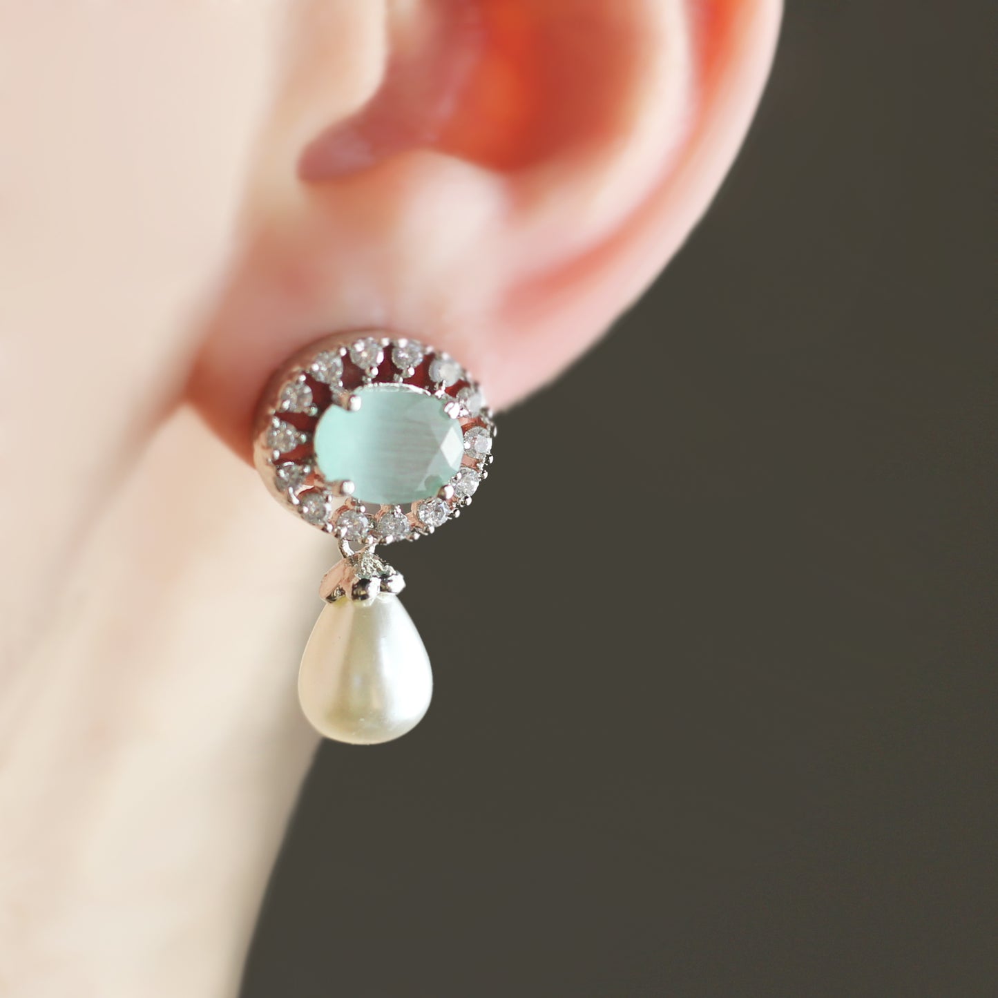 Mint Pearl Stud Earring