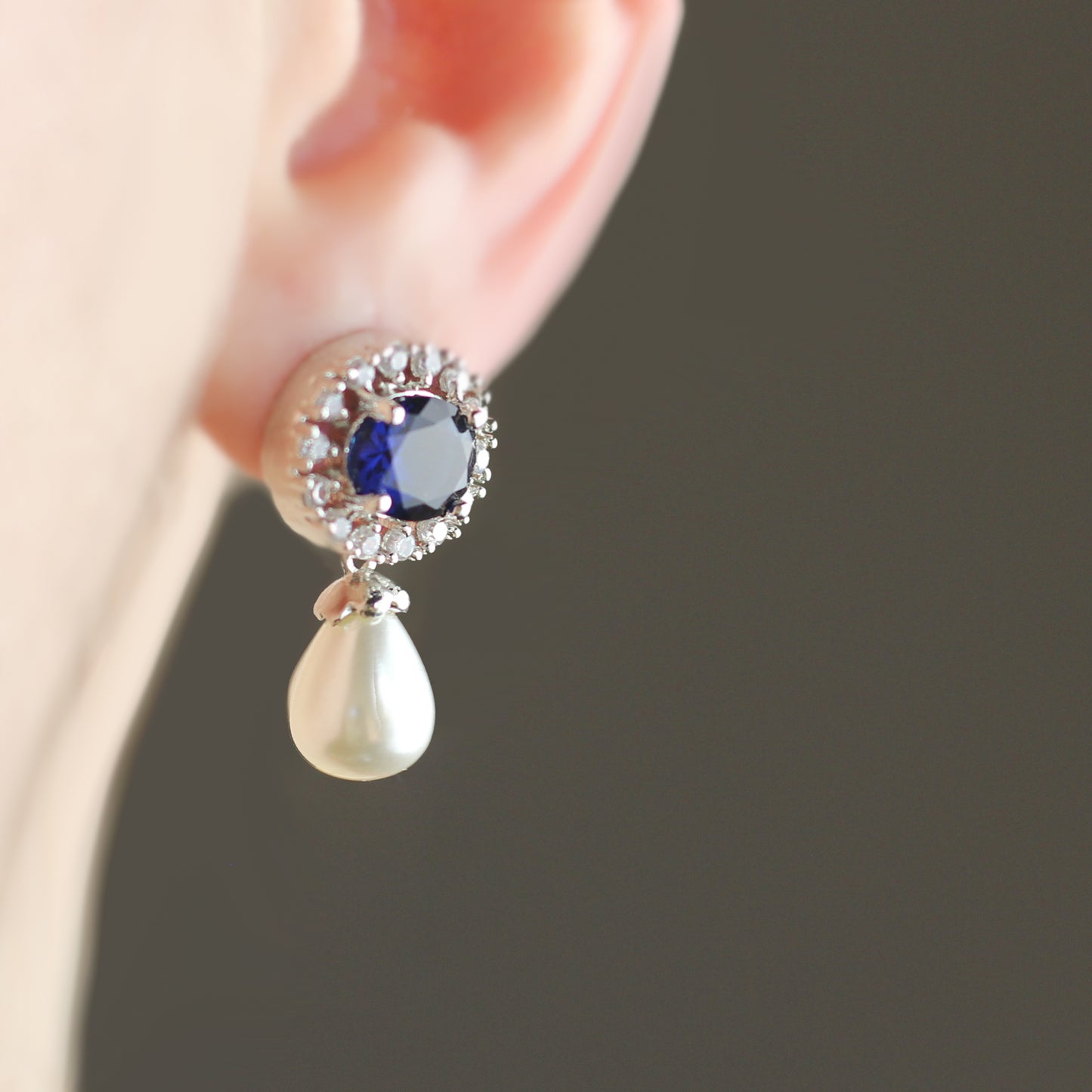 Blue Pearl Stud Earring