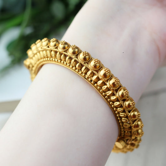 Tribal Gold Single Bangle