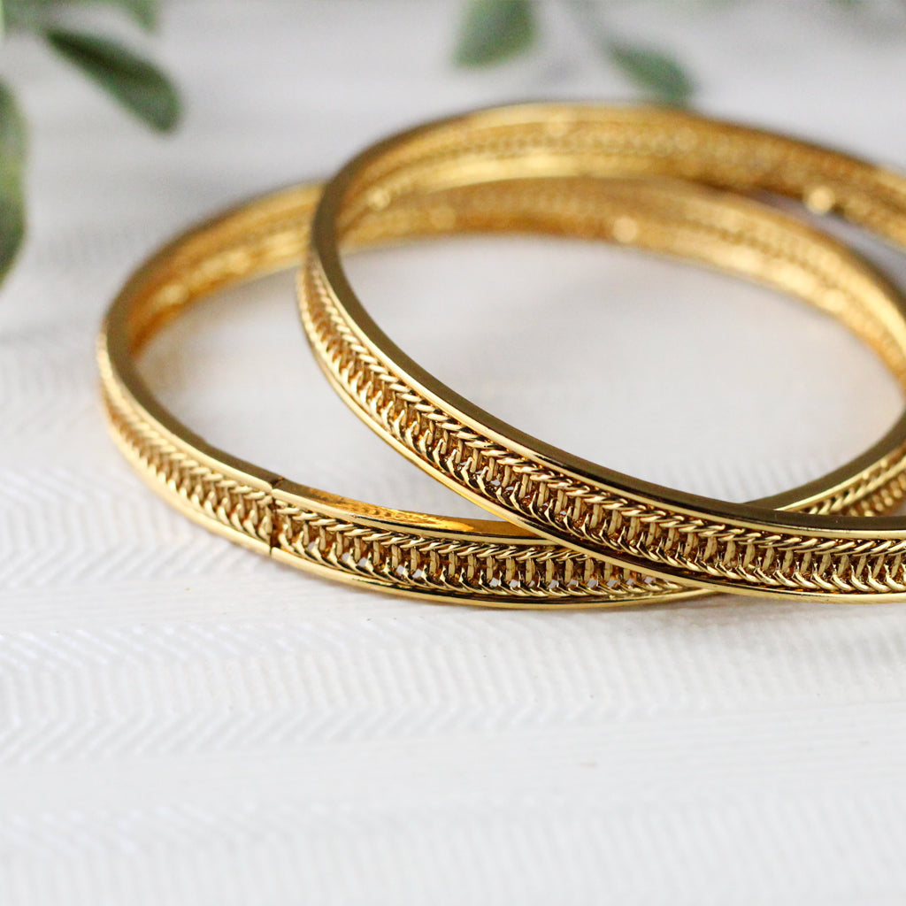 Delicate Gold Bangle Pair