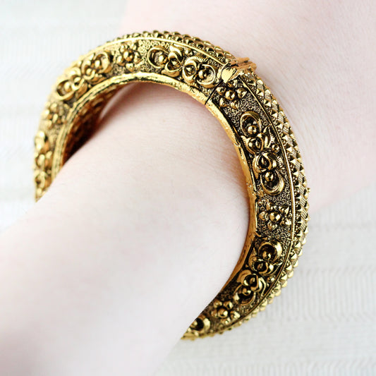 Statement Bangle Design