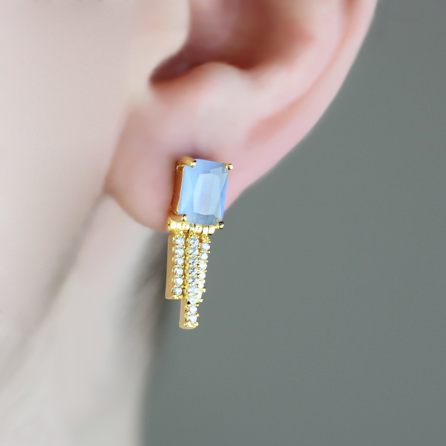 Light Blue Zircon Stud Earring